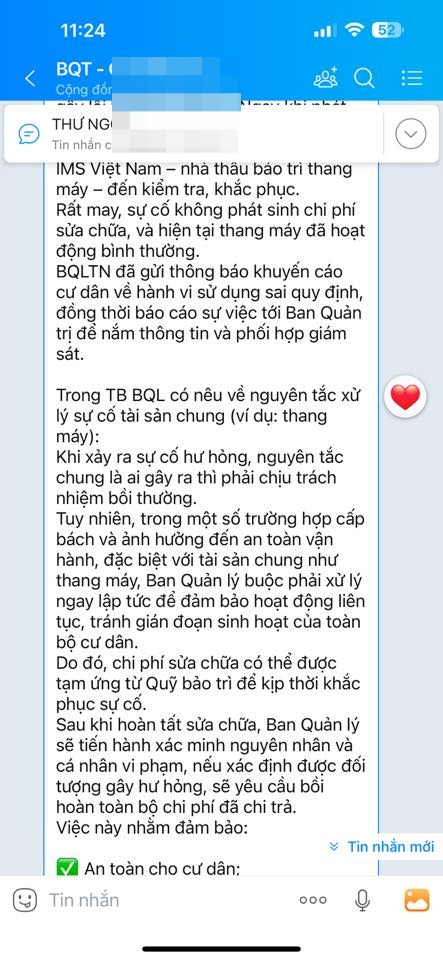 Người phụ nữ bế con nhỏ có hành động liều lĩnh tại thang máy chung cư ở Hà Nội, mẹ trẻ khiến dân mạng lo lắng khoản đề bù khủng - Ảnh 2.