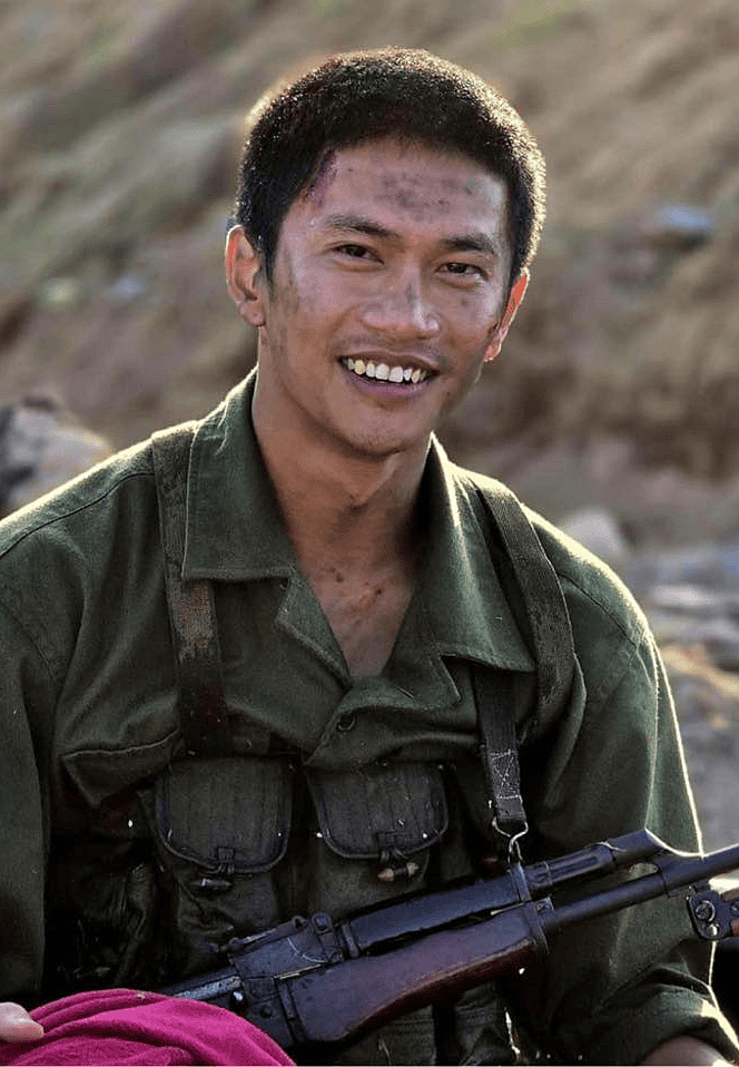 Nguyễn Hùng (vai Hải) trong Mưa đỏ. Ảnh: Nhà sản xuất cung cấp