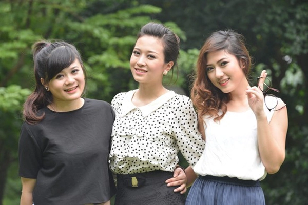 3 nữ diễn viên vào vai con gái của Công Lý đều có tên thật là Trang ở ngoài đời.