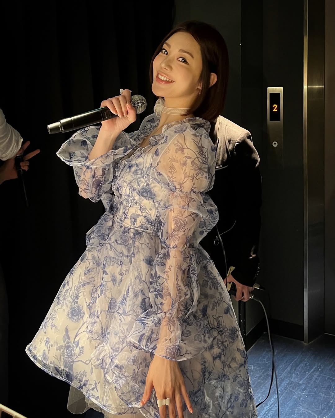 Nhan sắc phù nề cứng đờ của nữ thần thanh xuân gây sốc, không nhìn tên còn lâu mới nhận ra là ai!- Ảnh 3. Nhan sắc phù nề cứng đờ của nữ thần thanh xuân gây sốc, không nhìn tên còn lâu mới nhận ra là ai!- Ảnh 3.