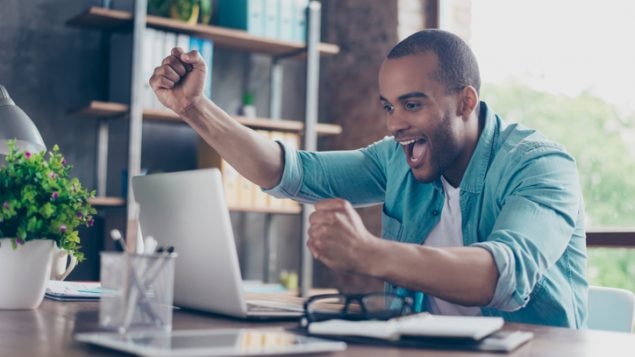 Sư Tử có thể có được những khoản tiền bất ngờ. Ảnh: iStock Sư Tử có thể có được những khoản tiền bất ngờ. Ảnh: iStock