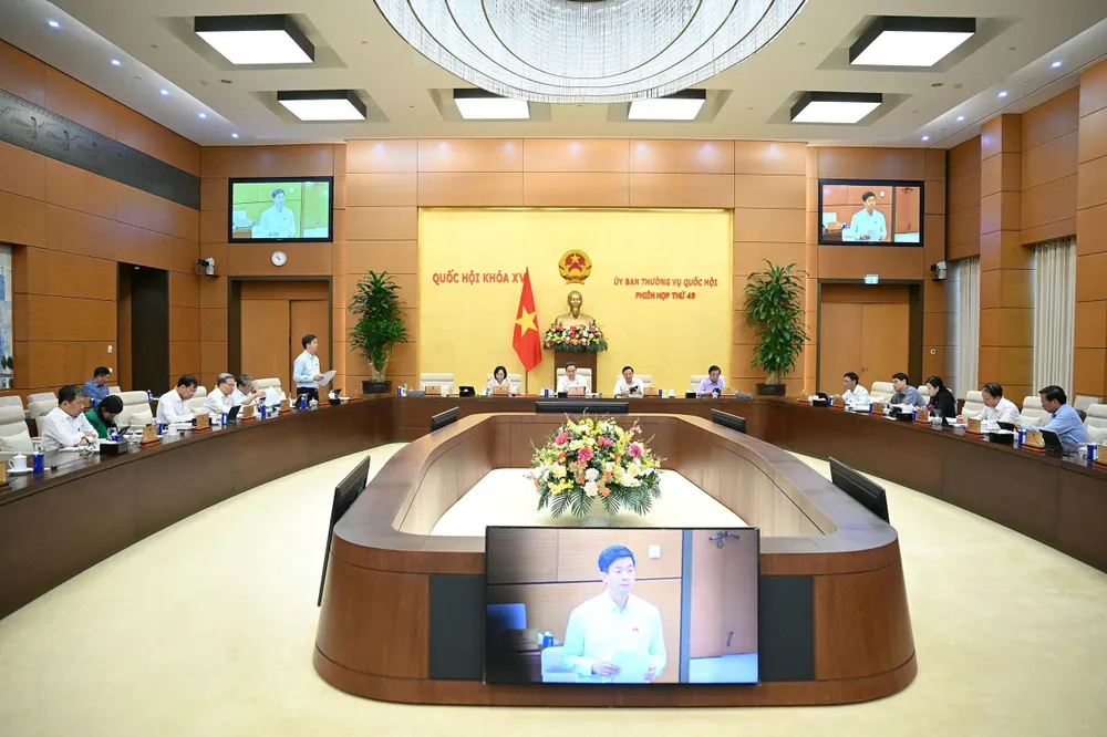 Toàn cảnh phiên họp sáng 29-9. Ảnh: QH hoa-xv-la-nhiem-ky-dau-tien-quoc-hoi-to-chuc-cac-ky-hop-bat-thuong-1.jpg