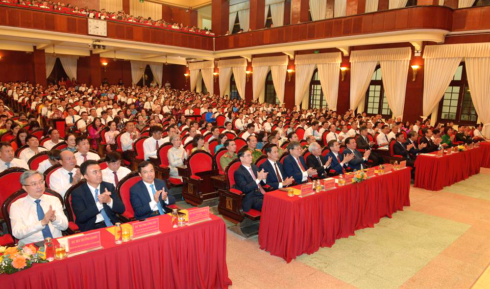 Ông Trần Cẩm Tú: Xác định học tập là hành động cách mạng hằng ngày của cán bộ, giảng viên, học viên 2 Trần Cẩm Tú - Ảnh 3.