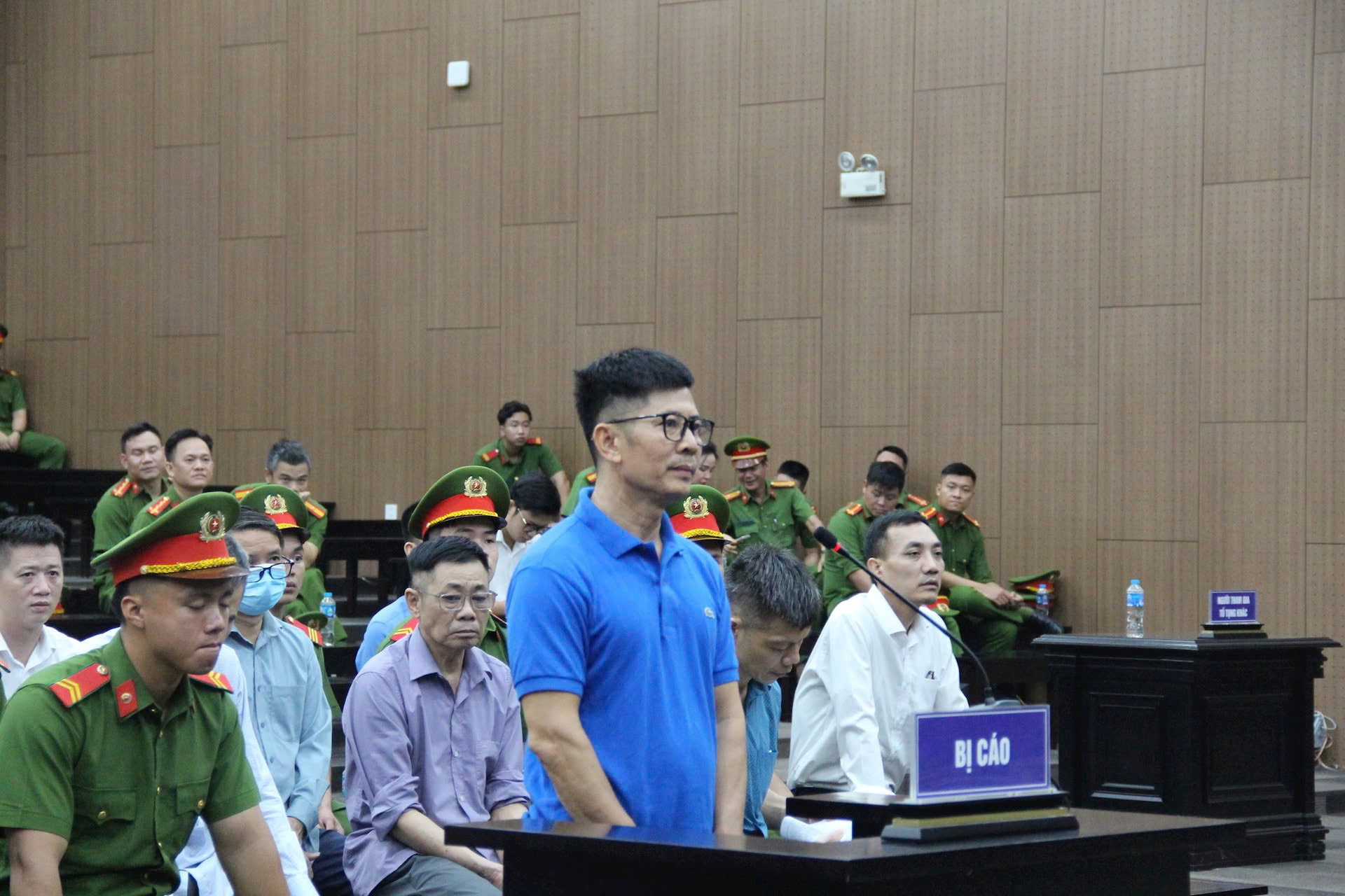 Ông chủ Tập đoàn Thuận An khai về bữa ăn sáng tại nhà cựu lãnh đạo TP Hà Nội- Ảnh 1. Ông chủ Tập đoàn Thuận An khai về bữa ăn sáng tại nhà cựu lãnh đạo TP Hà Nội- Ảnh 1.