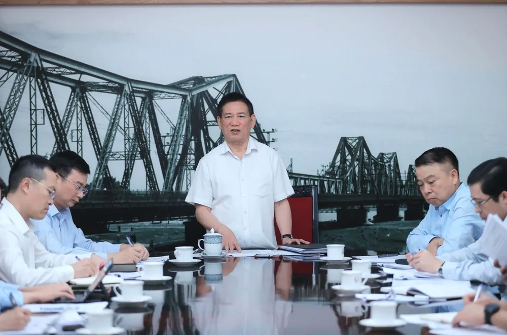 Phó Thủ tướng Hồ Đức Phớc đã chủ trì cuộc họp với Ngân hàng Nhà nước (NHNN) và các bộ, ngành. Ảnh: VGP kinh doanh vàng 16.jpg