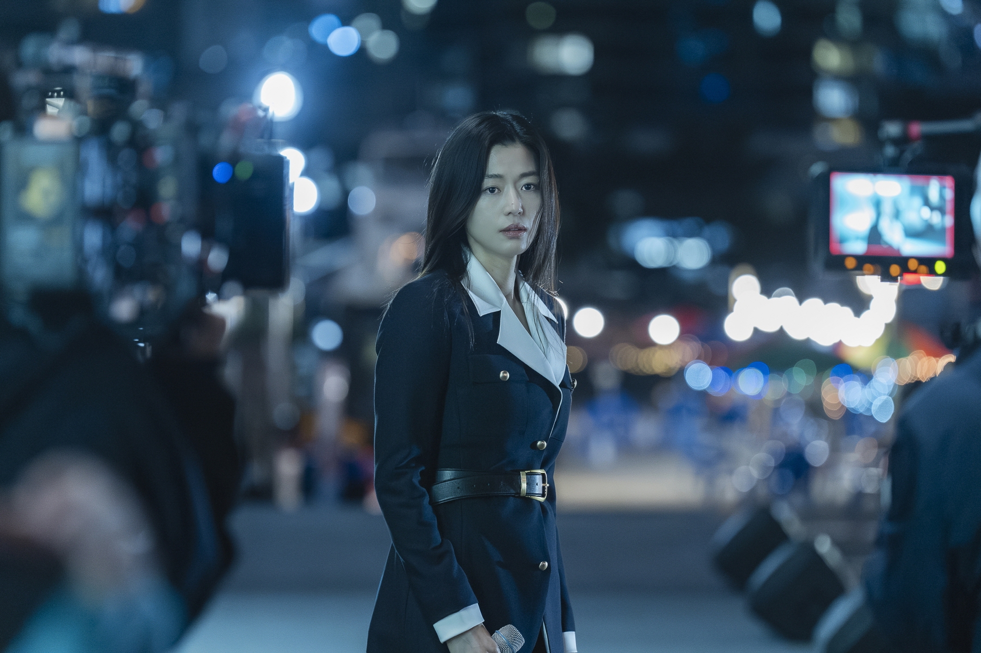 Phim của Jeon Ji Hyun nhận bão tẩy chay vì xúc phạm cả 1 quốc gia, biên kịch có học lịch sử không đấy? - Ảnh 1.