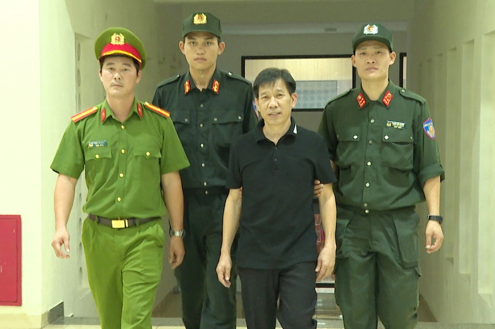 Quân sư lão luyện giúp trùm giang hồ Vi “Ngộ” điều hành băng nhóm tội phạm - 1