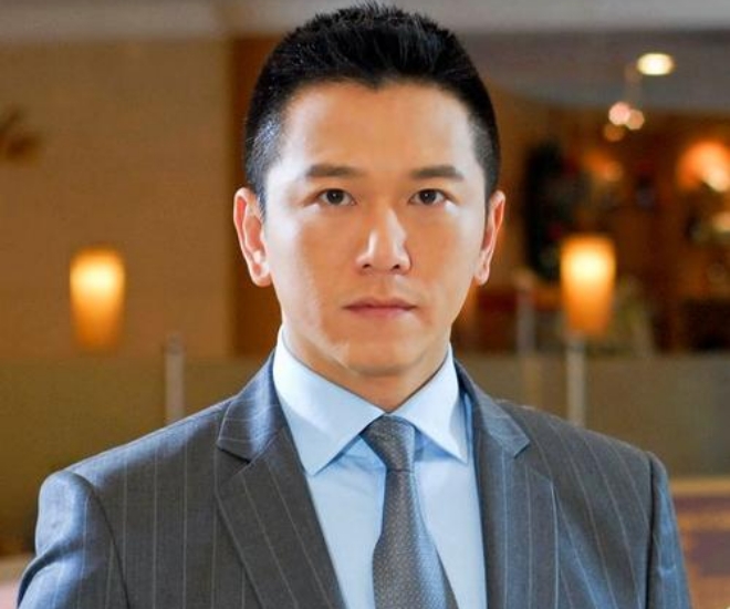 Ôn Triệu Luân tài năng nhưng là gã trai tồi.