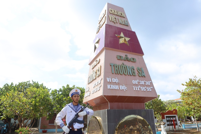 Sâu nặng nghĩa tình TP HCM 1 img