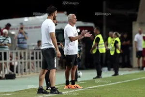 Bình luận về HLV ngu ngốc của Mourinho khiến Amorim giật mình