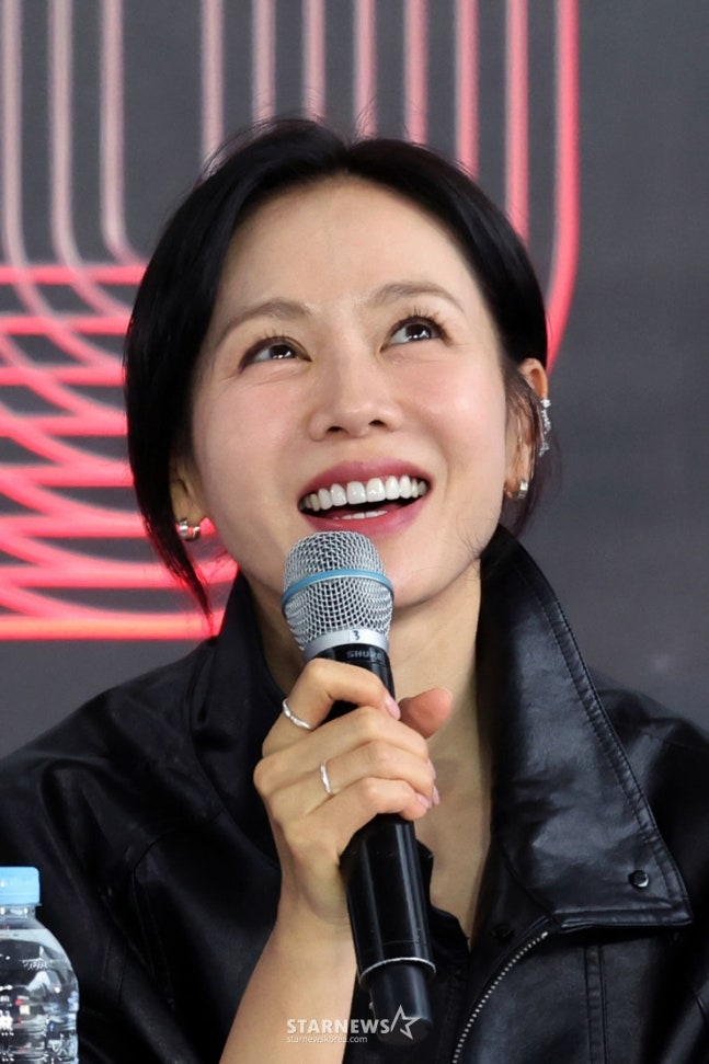 Son Ye-jin và nỗi bất an sau khi cưới Hyun Bin, sinh con - Ảnh 1.