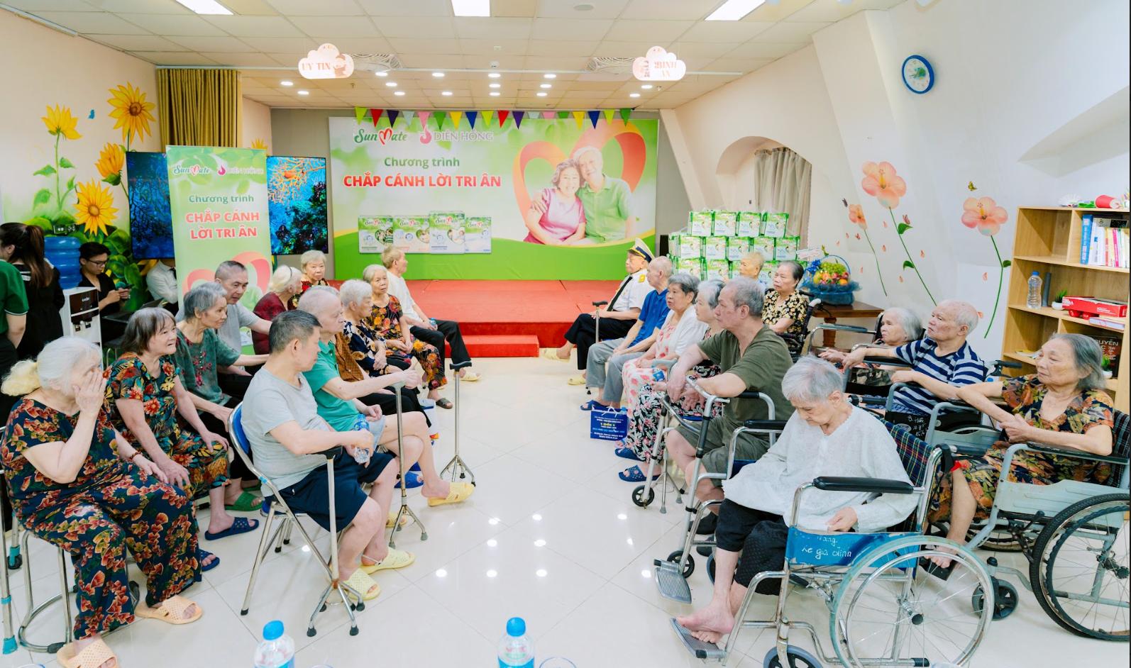 Sunmate lan tỏa tri ân tại Viện dưỡng lão Diên Hồng- Ảnh 1.