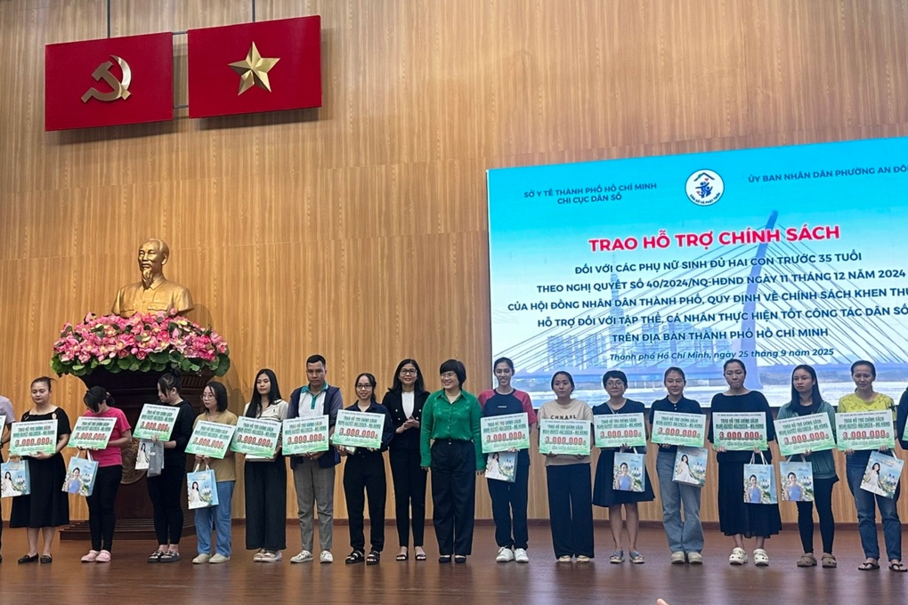 TPHCM: Hơn 17.000 phụ nữ sinh 2 con trước 35 tuổi nhận 3-5 triệu đồng - 1