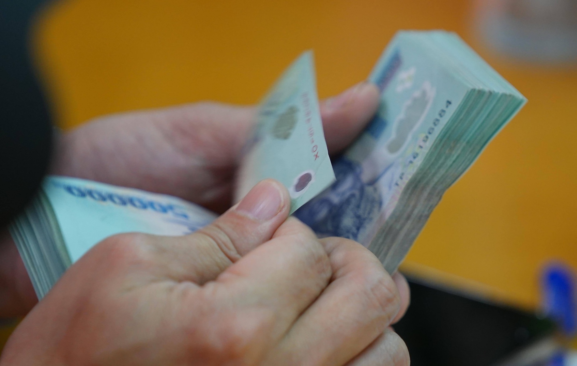 Techcombank, SSI, Vinacafé Biên Hòa mạnh tay chi hàng ngàn tỉ đồng cổ tức- Ảnh 1.