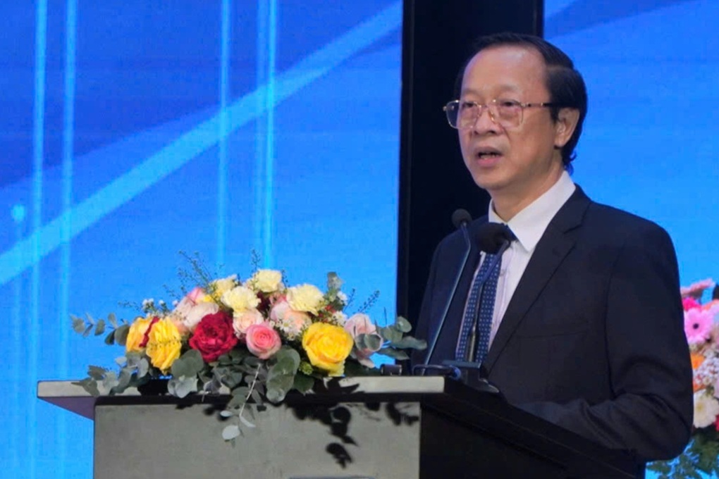 Thứ trưởng Bộ Giáo dục: “Đề thi tốt nghiệp THPT 2025 hết sức toàn diện” - 1