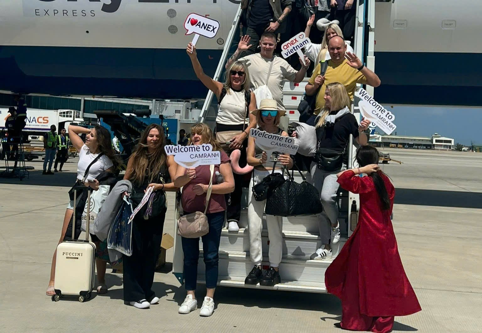 Du khách Đông Âu bay thẳng đến Nha Trang vào đầu tháng 2-2025 Du khách Đông Âu bay thẳng đến Nha Trang vào đầu tháng 2-2025