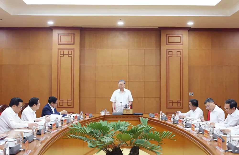 Quang cảnh buổi làm việc. Ảnh: NHÂN DÂN Tổng Bí thư: Văn kiện Đại hội XIV là lời cam kết mạnh mẽ của Đảng với Nhân dân