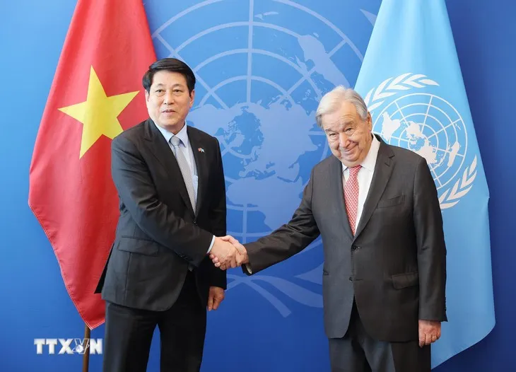 Chủ tịch nước Lương Cường tại cuộc gặp Tổng thư ký Liên hợp quốc Antonio Guterres - Ảnh: TTXVN tong-thu-ky-lien-hop-quoc-viet-nam-la-mot-tru-cot-cua-the-gioi-da-cuc-hien-nay.jpg