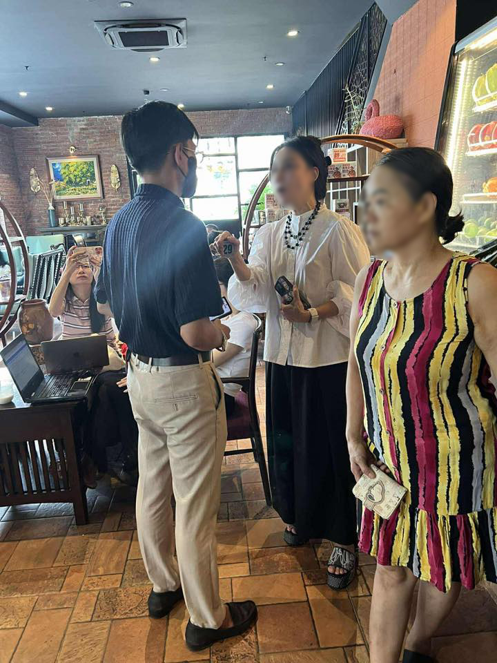 fdfdfdfdfdfwdfd fdfdfdfdfdfwdfd