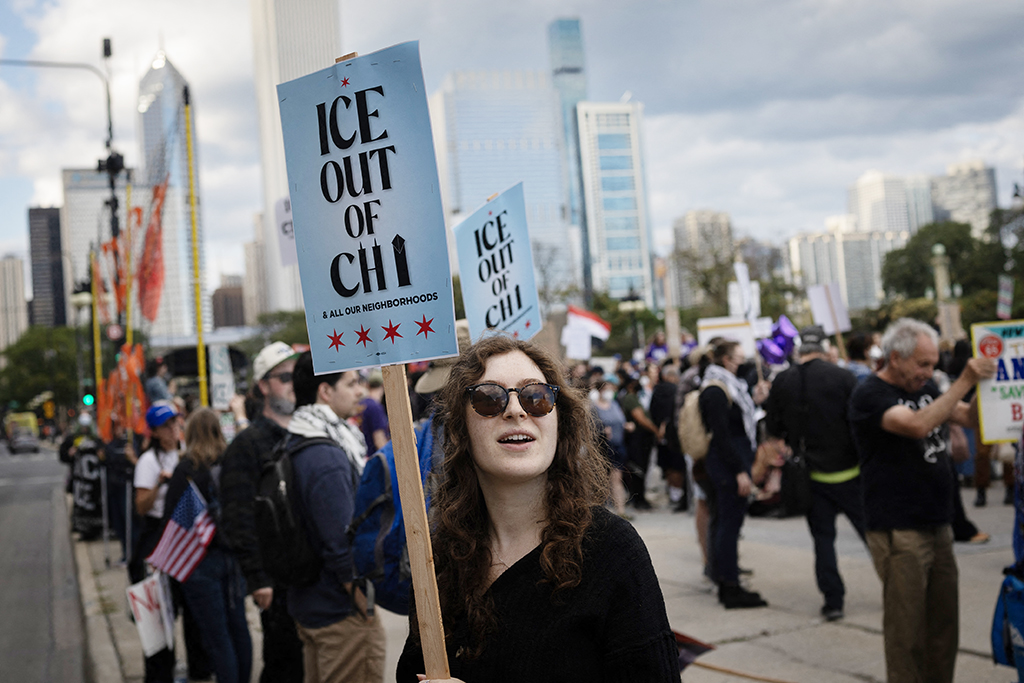 Tổng thống Trump quyết trấn áp nạn nhập cư lậu- Ảnh 1.