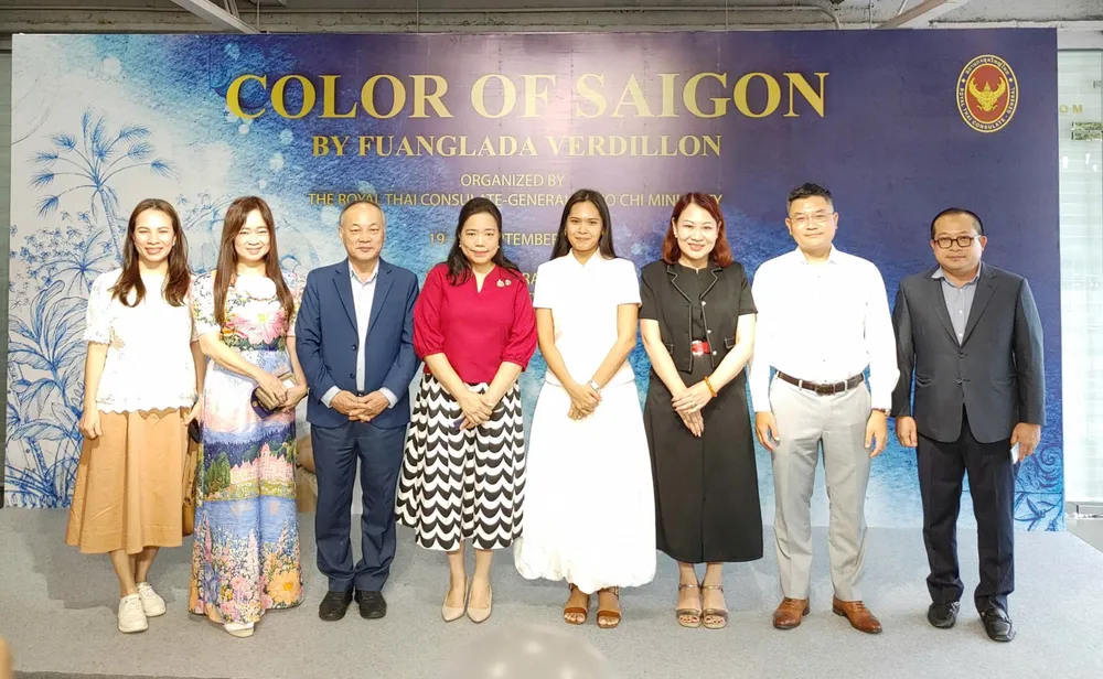Tổng Lãnh sự quán Thái Lan tại TP.HCM khai mạc triển lãm mỹ thuật “Sắc màu Sài Gòn” chiều 19-9. Ảnh: TT. Tổng Lãnh sự quán Thái Lan tại TP.HCM khai mạc triển lãm mỹ thuật “Sắc màu Sài Gòn” chiều 19-9. Ảnh: TT.