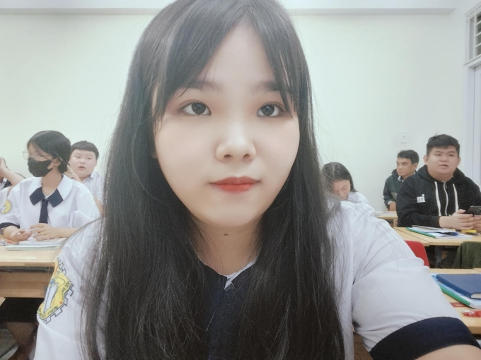 Như Quỳnh trong lớp học tối 18/9. Ảnh: Nhân vật cung cấp