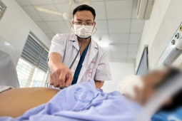 Bệnh nhân có men gan tăng hơn 17 lần vì sai lầm khi dùng thuốc