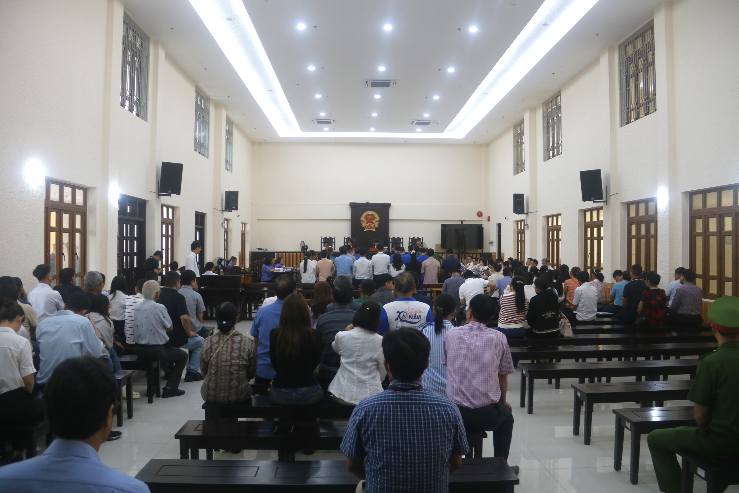 Tuyên án cựu Giám đốc PC Bình Thuận và Chủ tịch Tập đoàn Tuấn Ân- Ảnh 1.