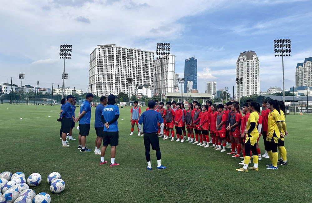 U17 nữ Việt Nam - Ảnh 1.