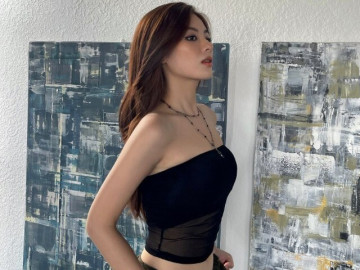 U55 vẫn là “đệ nhất mỹ nhân TVB” nhờ áp dụng 4 nguyên tắc khi ăn, mê mẩn 1 loại nước từ hạt nhỏ xíu 7 Xuất hiện chớp nhoáng nữ tiếp viên Tử Chiến Trên Không gây bão mạng