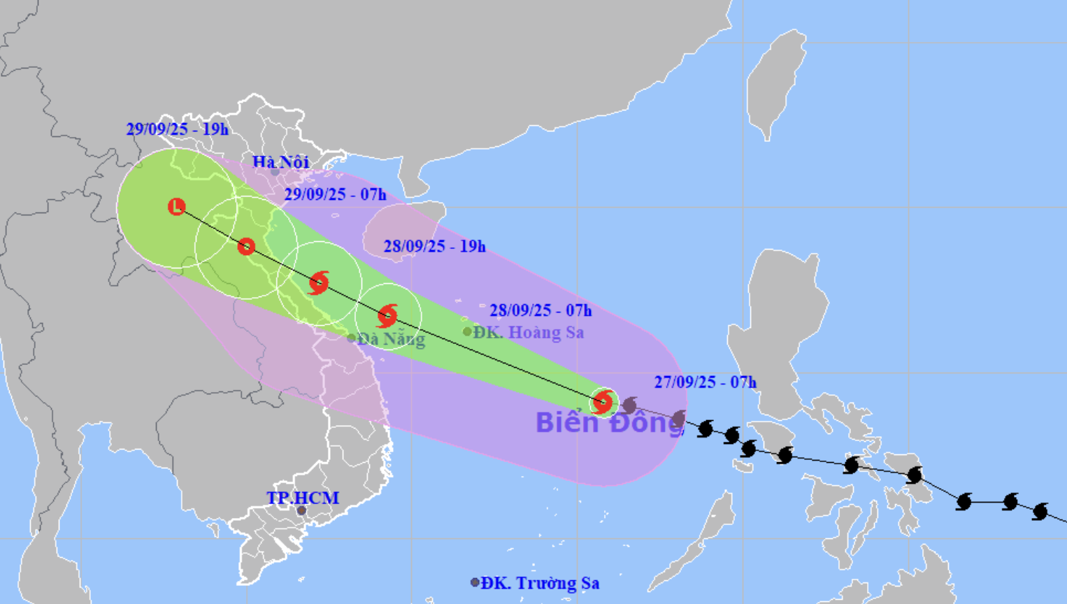 Vì sao bão Bualoi đi nhanh gấp đôi thông thường? 1 Vì sao bão Bualoi đi nhanh gấp đôi thông thường? - Ảnh 1.
