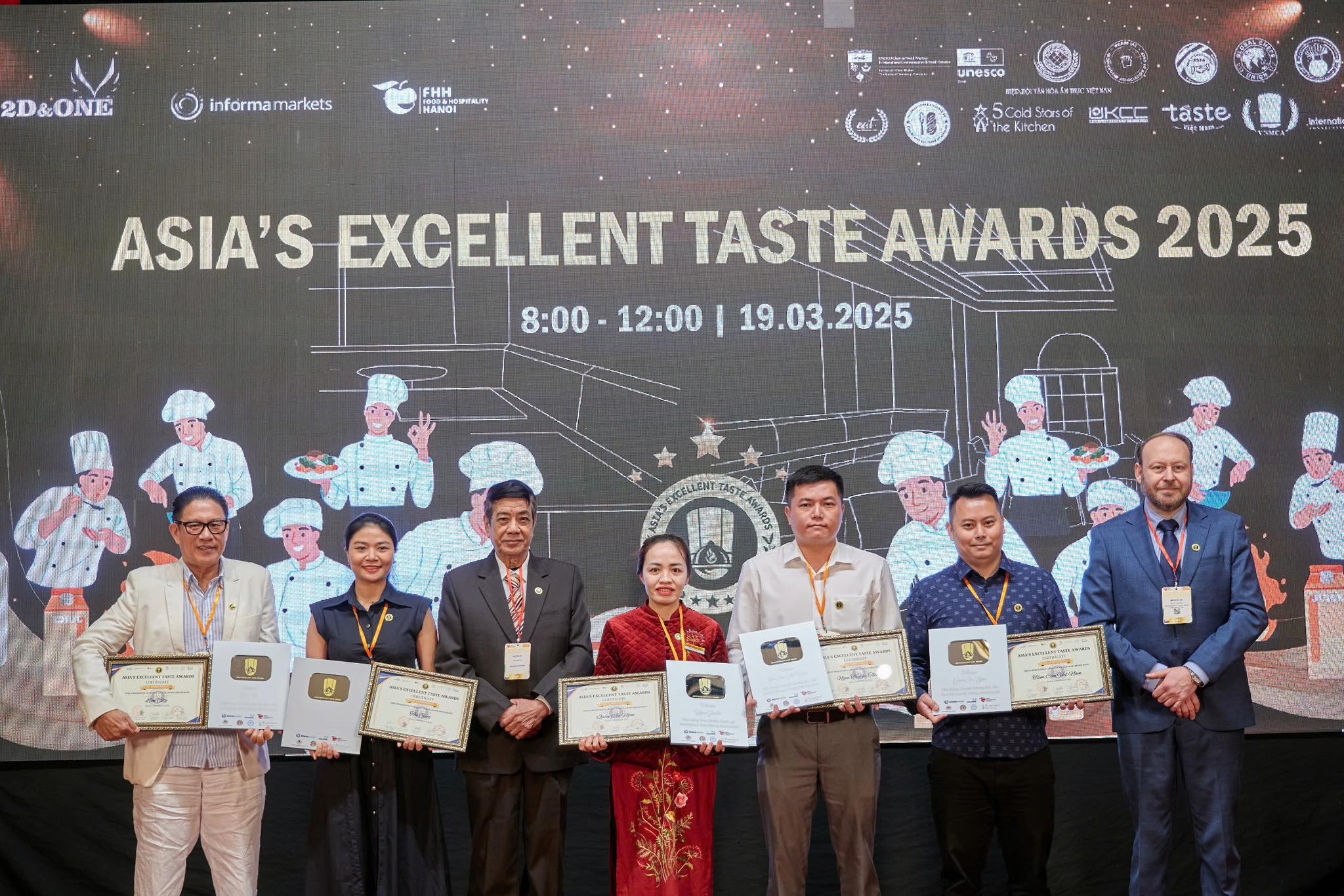 Vinh danh 7 nhà hàng có ẩm thực ngon, dịch vụ tốt tại Việt Nam- Ảnh 1. Vinh danh 7 nhà hàng có ẩm thực ngon, dịch vụ tốt tại Việt Nam- Ảnh 1.