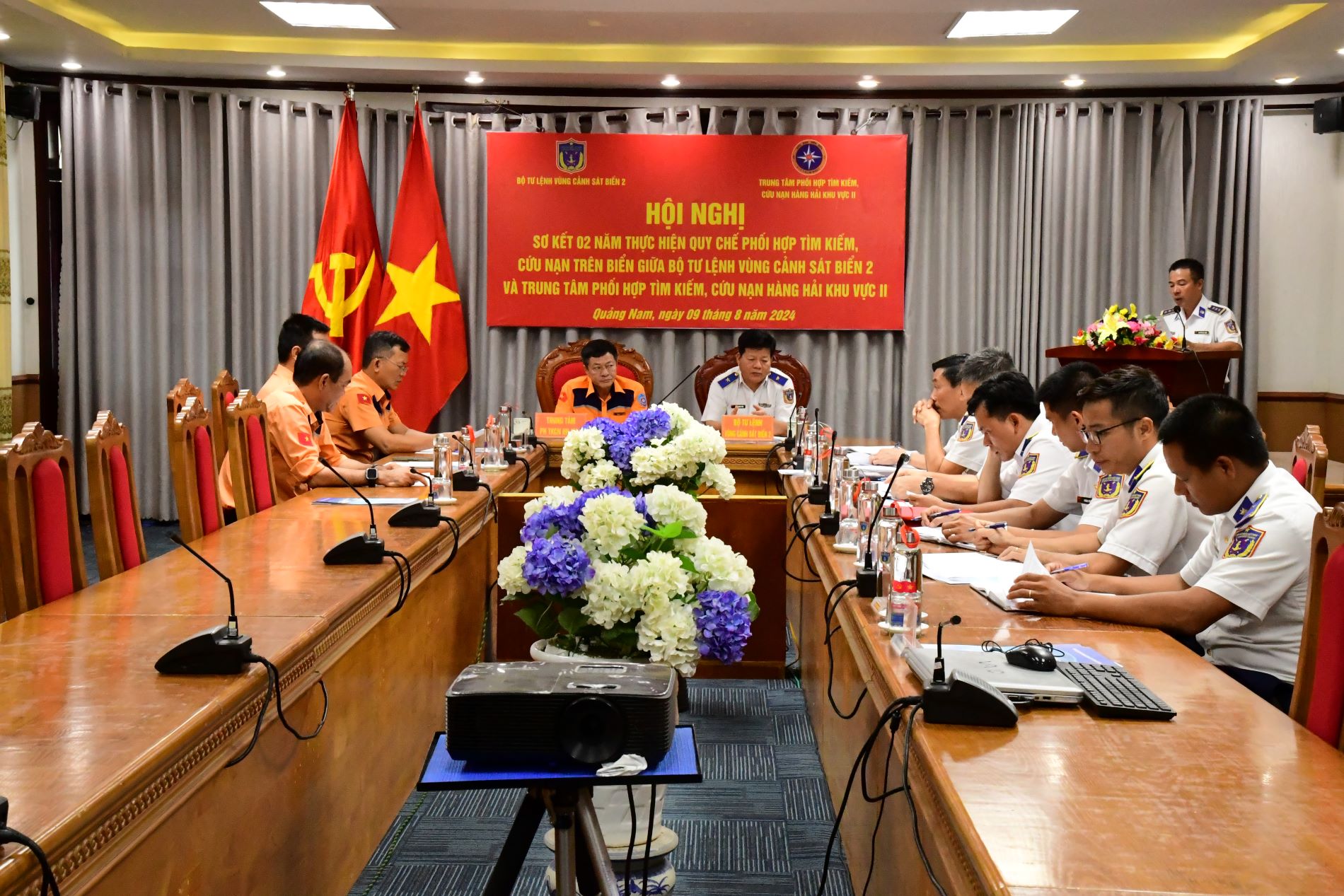 Vùng Cảnh sát biển 2 làm tốt công tác phối hợp tìm kiếm, cứu nạn- Ảnh 1. Vùng Cảnh sát biển 2 làm tốt công tác phối hợp tìm kiếm, cứu nạn- Ảnh 1.