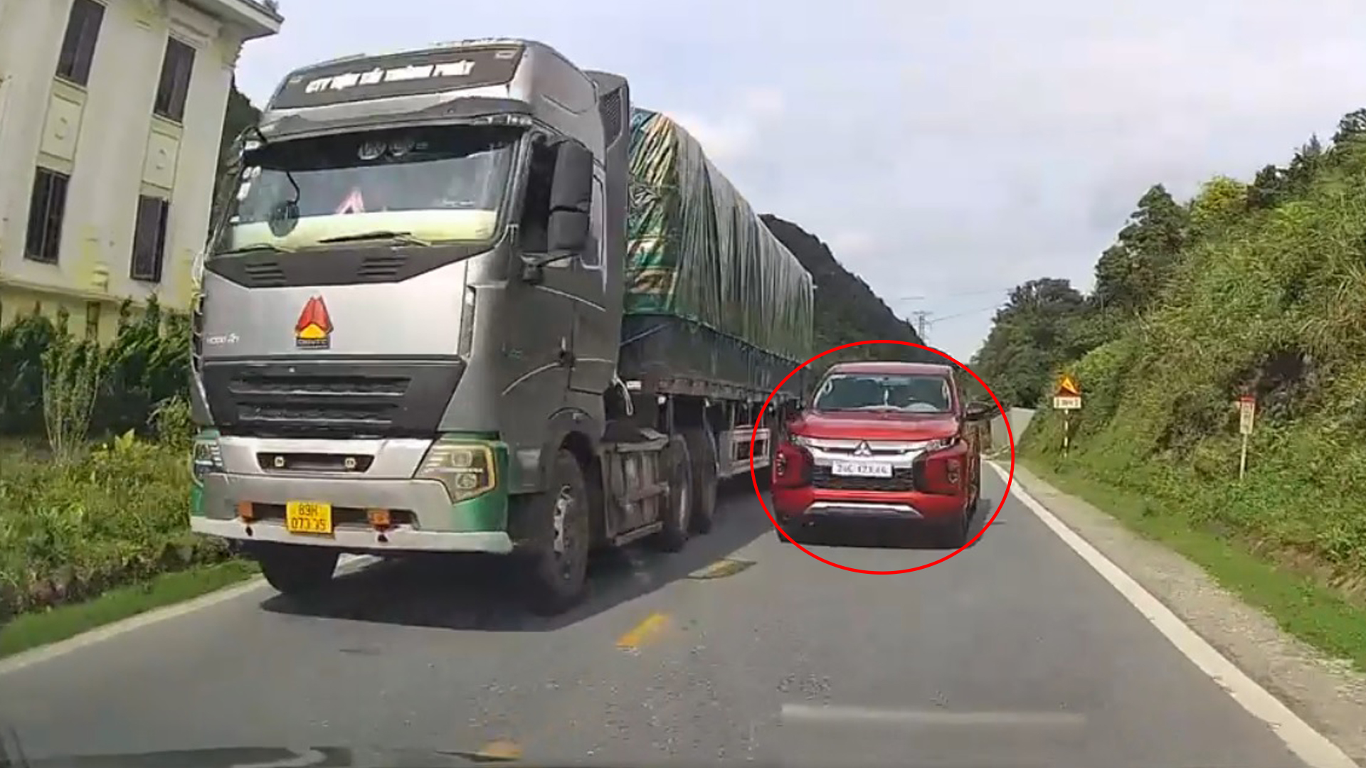 - Ảnh 1. - Ảnh 1.