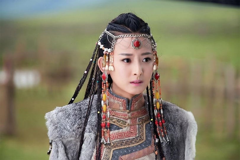 10 mỹ nhân dị vực đẹp nhất Trung Quốc: Triệu Lệ Dĩnh xếp sau Dương Mịch, hạng 1 nhan sắc hơn cả thượng thừa - Ảnh 6. 10 mỹ nhân dị vực đẹp nhất Trung Quốc: Triệu Lệ Dĩnh xếp sau Dương Mịch, hạng 1 nhan sắc hơn cả thượng thừa - Ảnh 6.