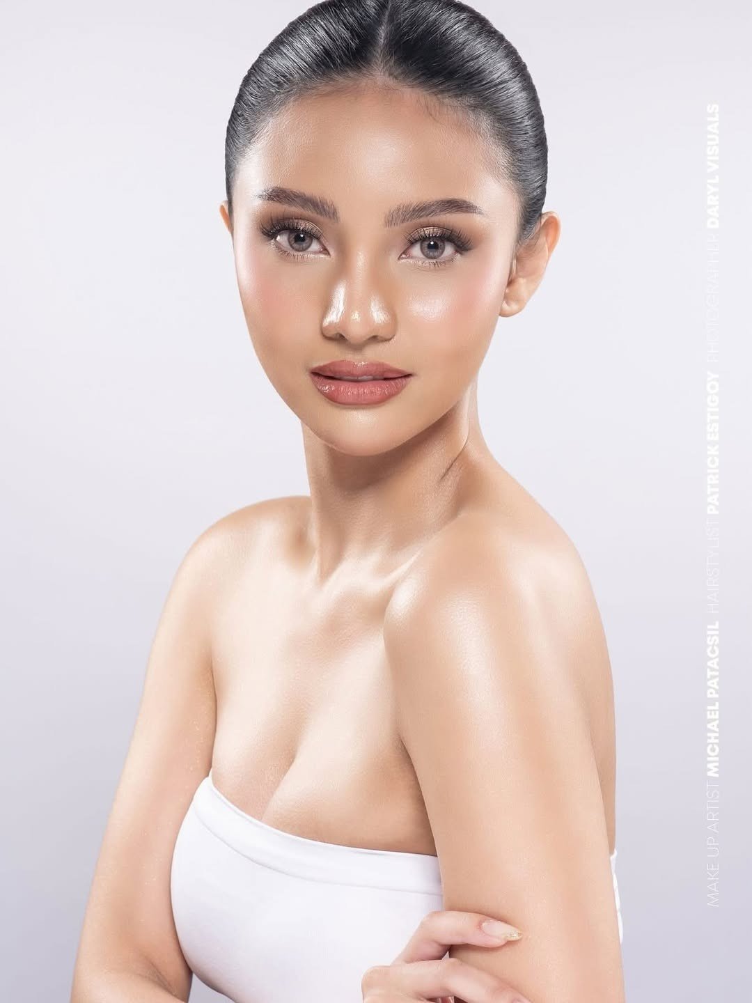 Mặc bikini khi đăng quang hoa hậu - 14