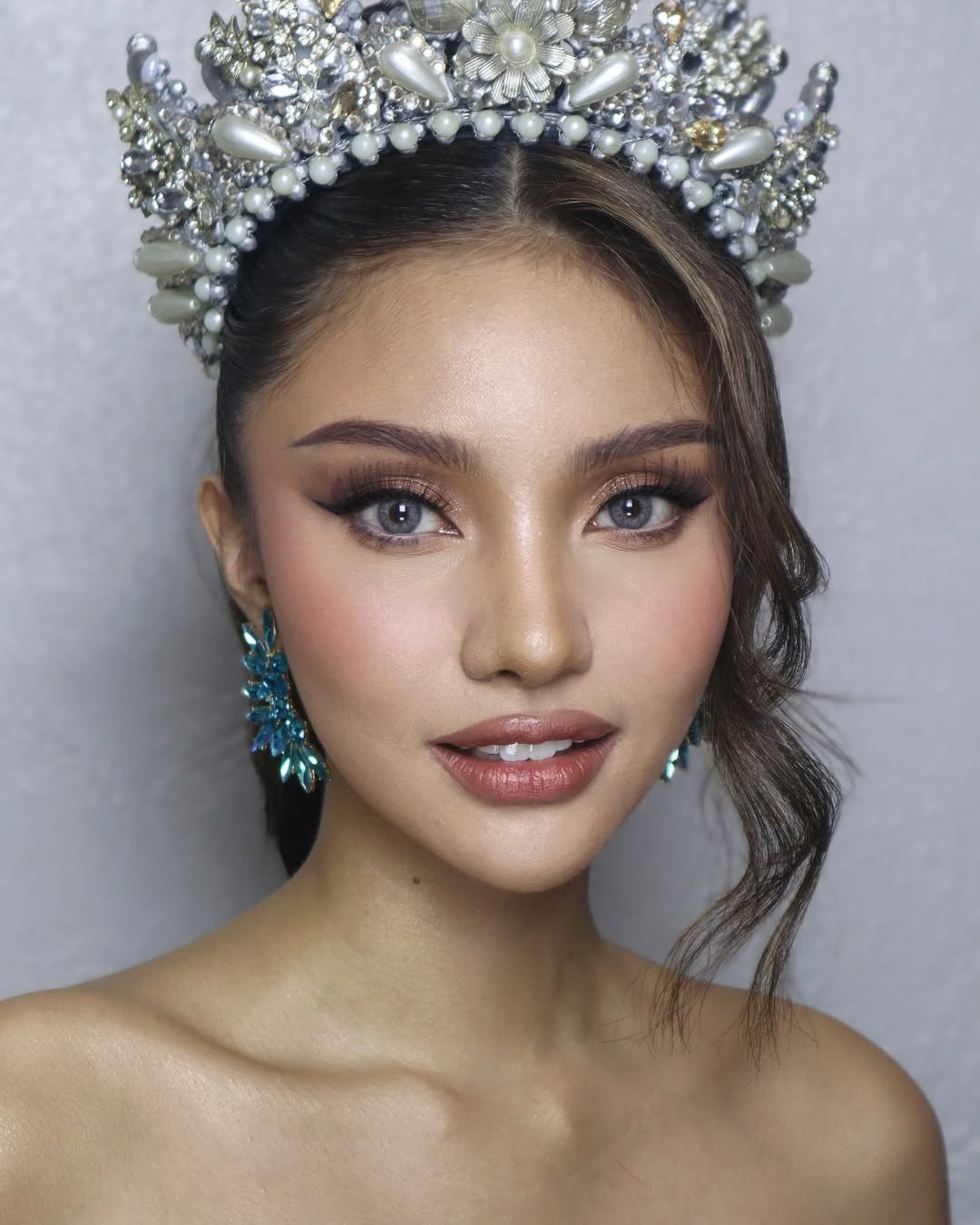 Mặc bikini khi đăng quang hoa hậu - 16