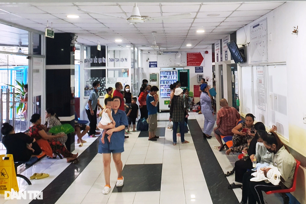 Lời gửi gắm của Giám đốc Bệnh viện Nhi đồng 1 trước khi bàn giao vị trí - 2