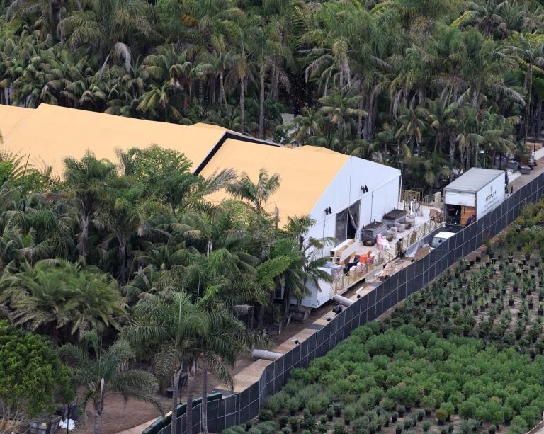 Selena Gomez ám ảnh vợ chồng Justin Bieber đến thế này sao: Ngày trọng đại cũng cố bắt chước, lợi dụng tình cũ?- Ảnh 4.