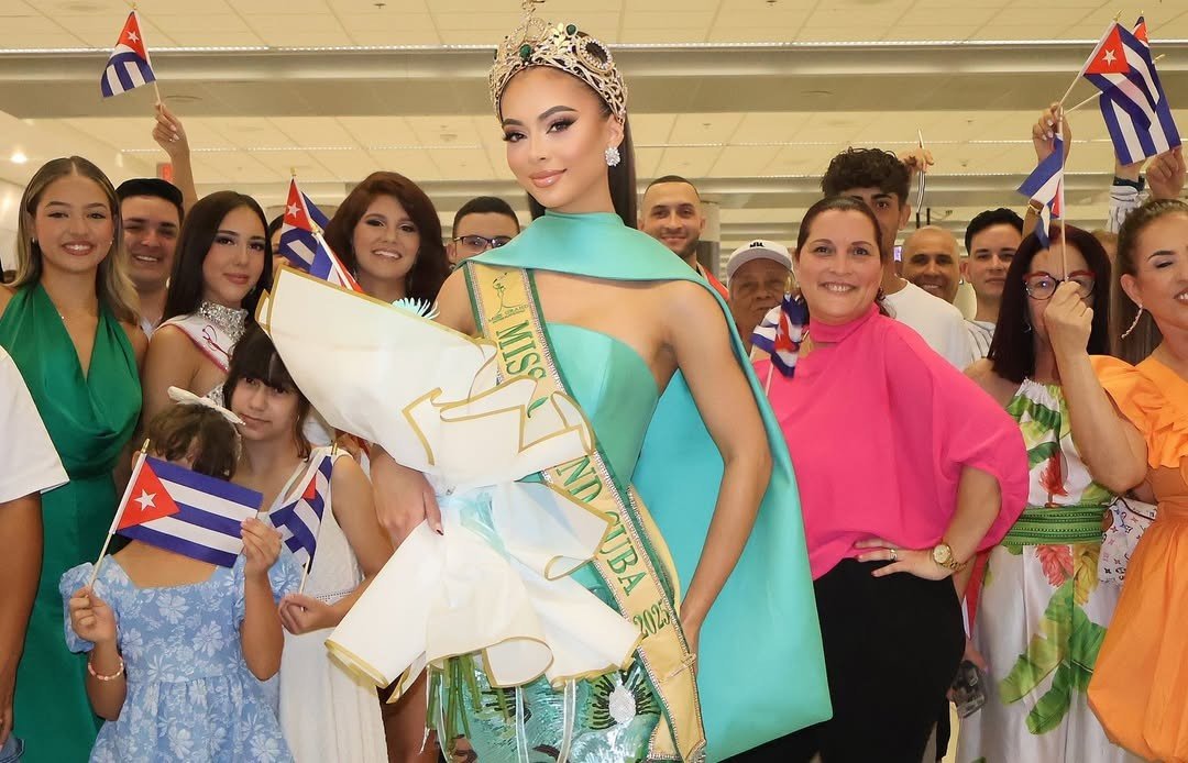 Dàn người đẹp đổ bộ Thái Lan - 10