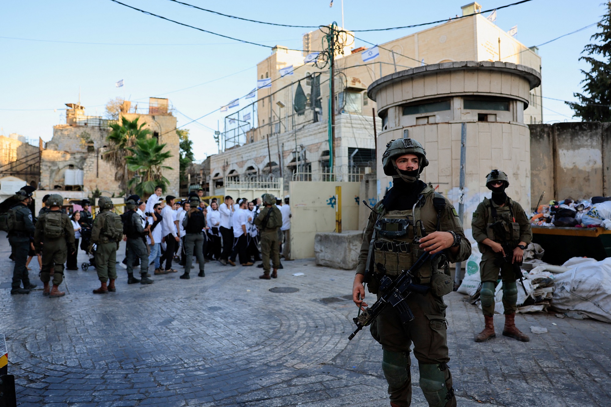 Ông Trump sẽ quyết ngăn Israel sáp nhập Bờ Tây ? - Ảnh 2.