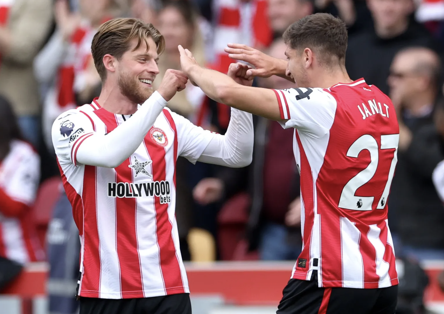 Benjamin Sesko ghi bàn, Man United vẫn trắng tay trước Brentford - Ảnh 6.