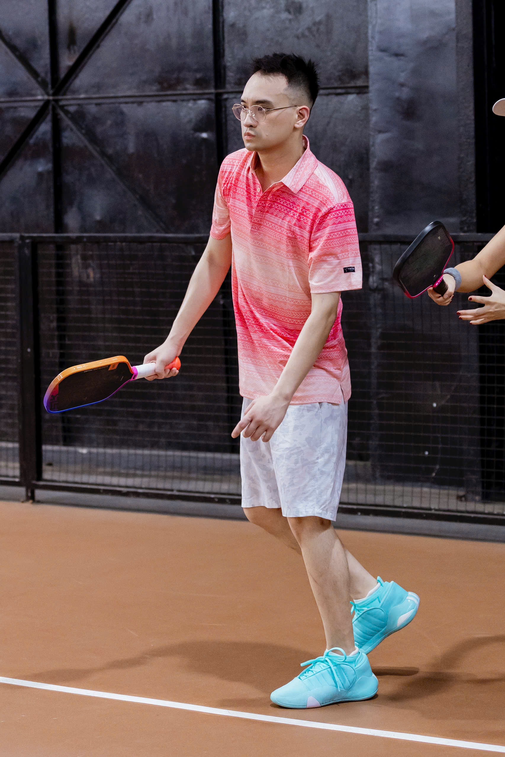 Cô nàng nóng bỏng nhất sân Pick dạo này gọi tên Á hậu Vũ Thúy Quỳnh, ra sân là như bộ sưu tập thời trang- Ảnh 9.