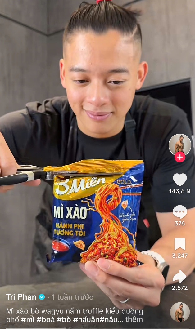 Hot! Đã tìm ra món mì xào thuần Việt chân ái!- Ảnh 2. Hot! Đã tìm ra món mì xào thuần Việt chân ái!- Ảnh 2.