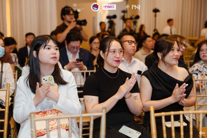 e t’aime Art, WEDTalk