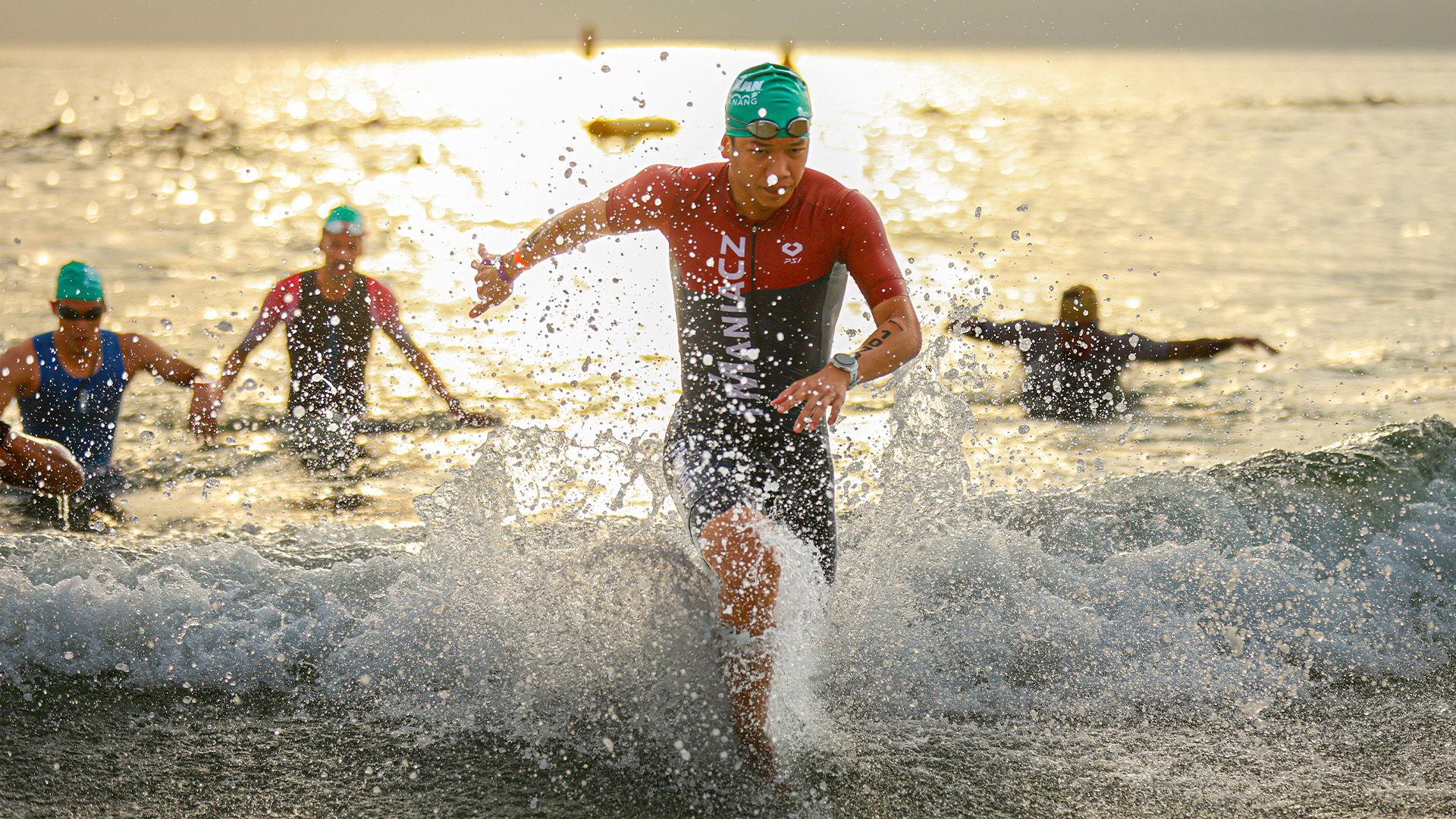 Đà Nẵng đăng cai giải thể thao 3 môn phối hợp IRONMAN- Ảnh 4. Đà Nẵng đăng cai giải thể thao 3 môn phối hợp IRONMAN- Ảnh 4.