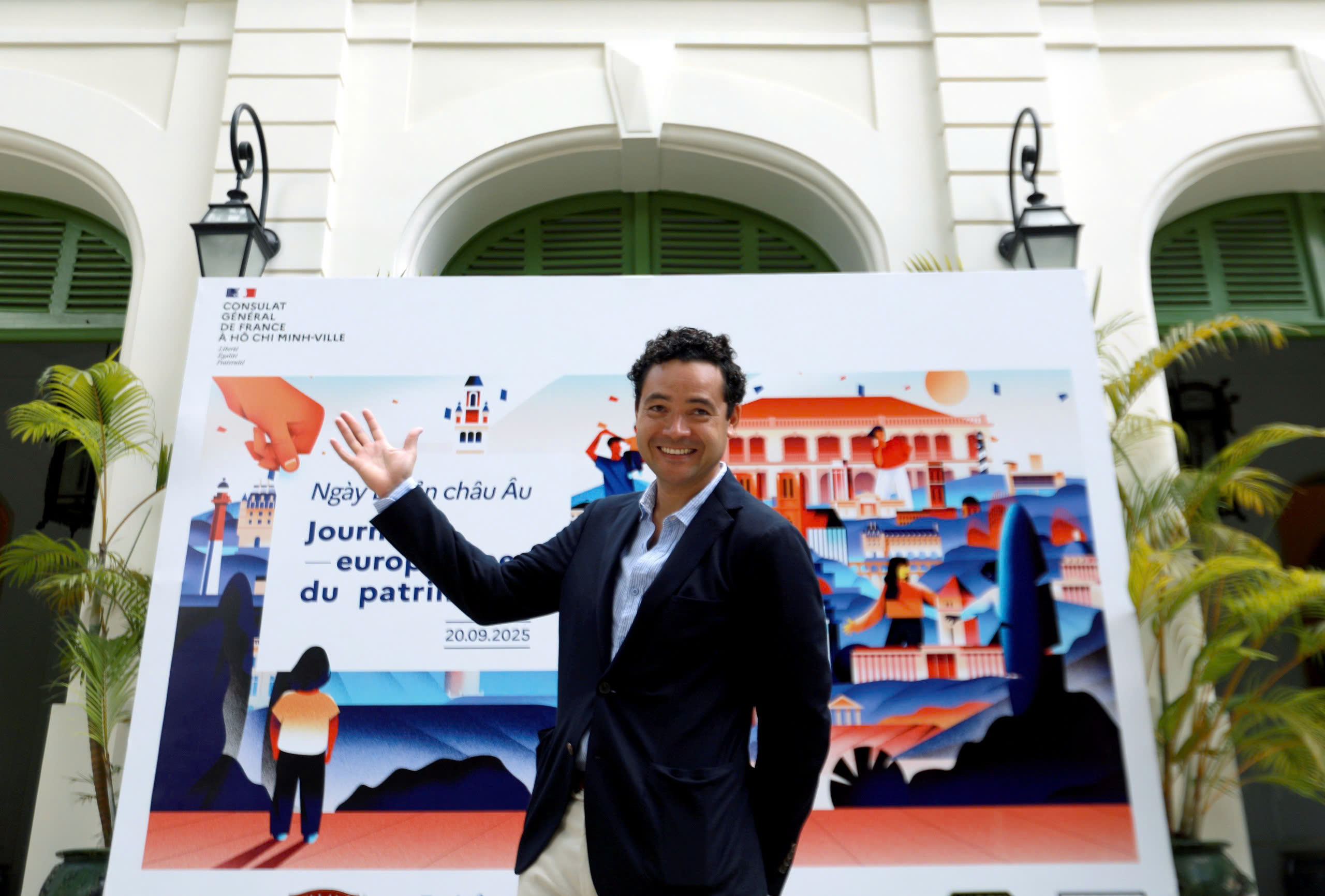 Tân Tổng lãnh sự Pháp tại TP.HCM mang làn gió mới đến Dinh thự Pháp 5 Tân tổng lãnh sự Pháp tại TP.HCM mang làn gió mới đến Dinh thự Pháp - Ảnh 5.