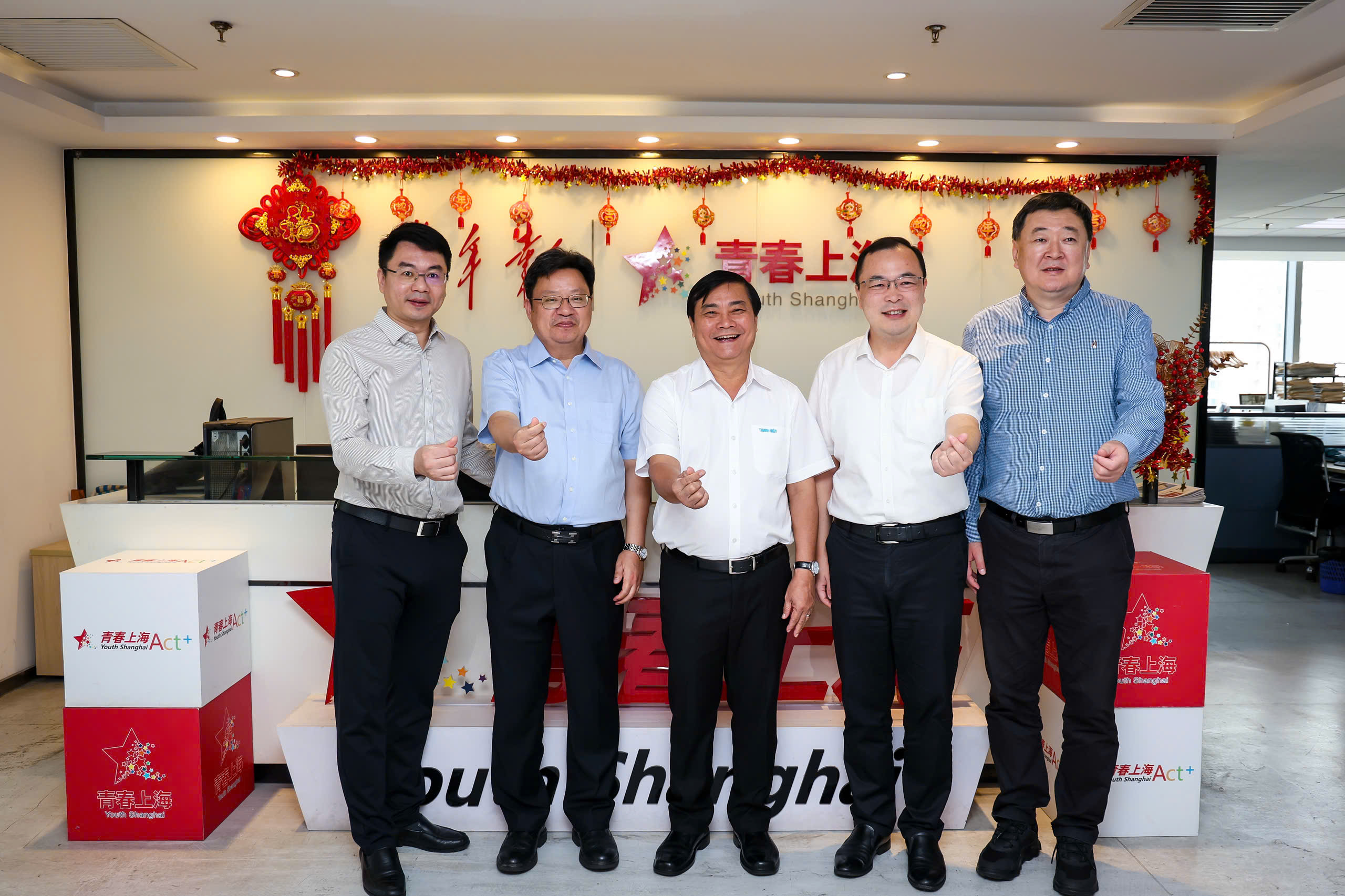 Ba tờ báo Thanh Niên kết nối để đồng hành cùng giới trẻ Việt - Trung- Ảnh 4.