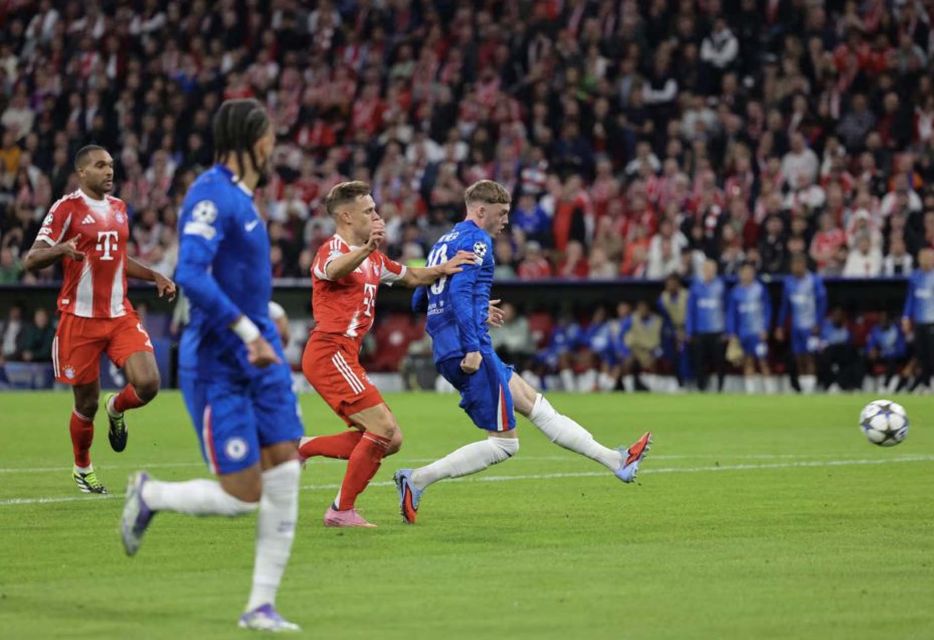 Chelsea mắc lỗi, thua đậm Bayern Munich trong ngày trở lại Champions Leagu- Ảnh 5.