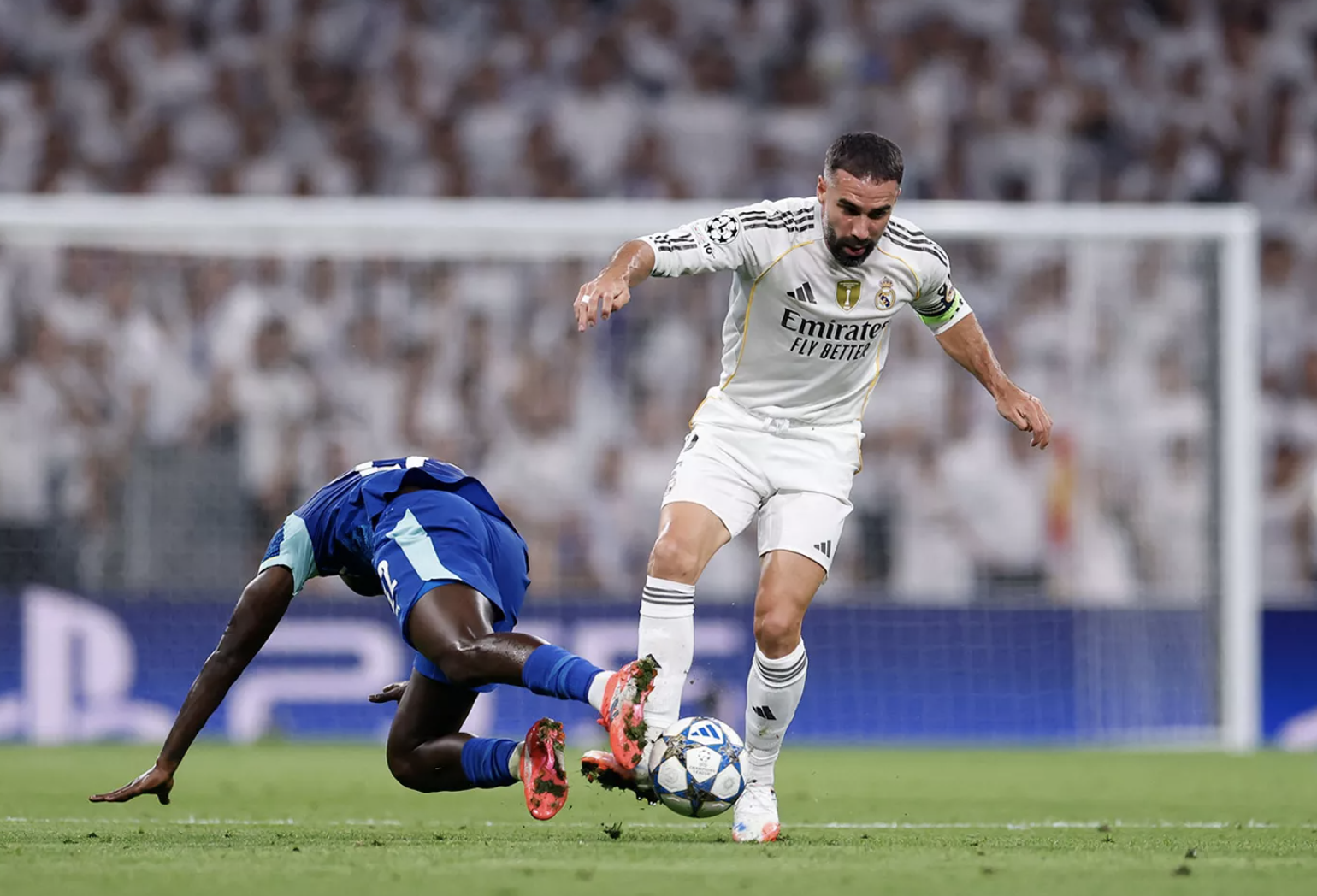 1759305327 147 Nguoi hung Mabppe lap ky tich Real Madrid thoat hiem